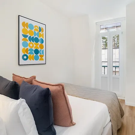 Whome Cozy In The Heart Of Bica Appartamento Lisbona