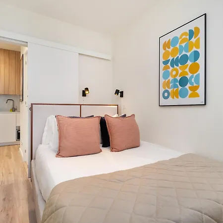 Apartment Whome Cozy In The Heart Of Bica *